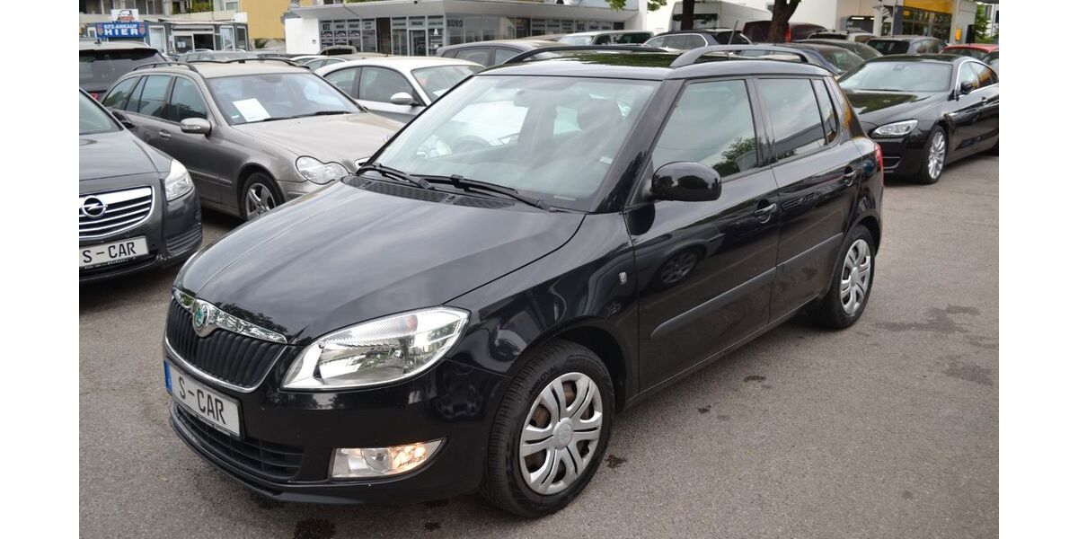 Skoda Fabia 160.800 km 3.900 &euro; München 81243
