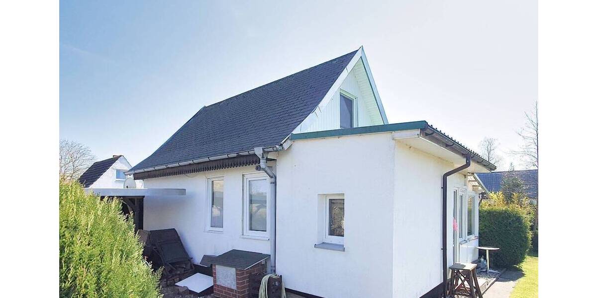 Ihr Rückzugsort an der Ostsee - Ferienhaus auf Eigentumsland, Ostsee nur ca. 900 m entfernt - Bungalow Mesekenhagen Gristow | Angebot:26247804