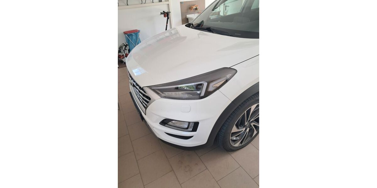 Hyundai TUCSON 116.000 km 18.500 &euro; Cham 93413