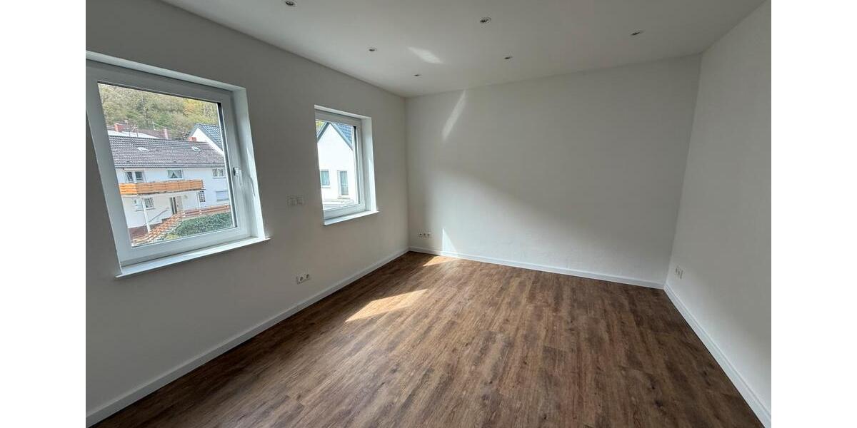 Etagenwohnung Bad Breisig - 3 Zimmer, 70 m&sup2;, 750&euro; | Angebot:26336723