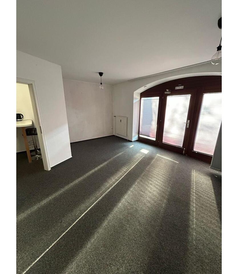 Büro in Tarp (49m2) 3 Stellplätze, 2 ArbeitsZimmer - Ab sofort