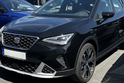 Seat Arona 15.975 km 19.990 &euro; Castrop-Rauxel 44579
