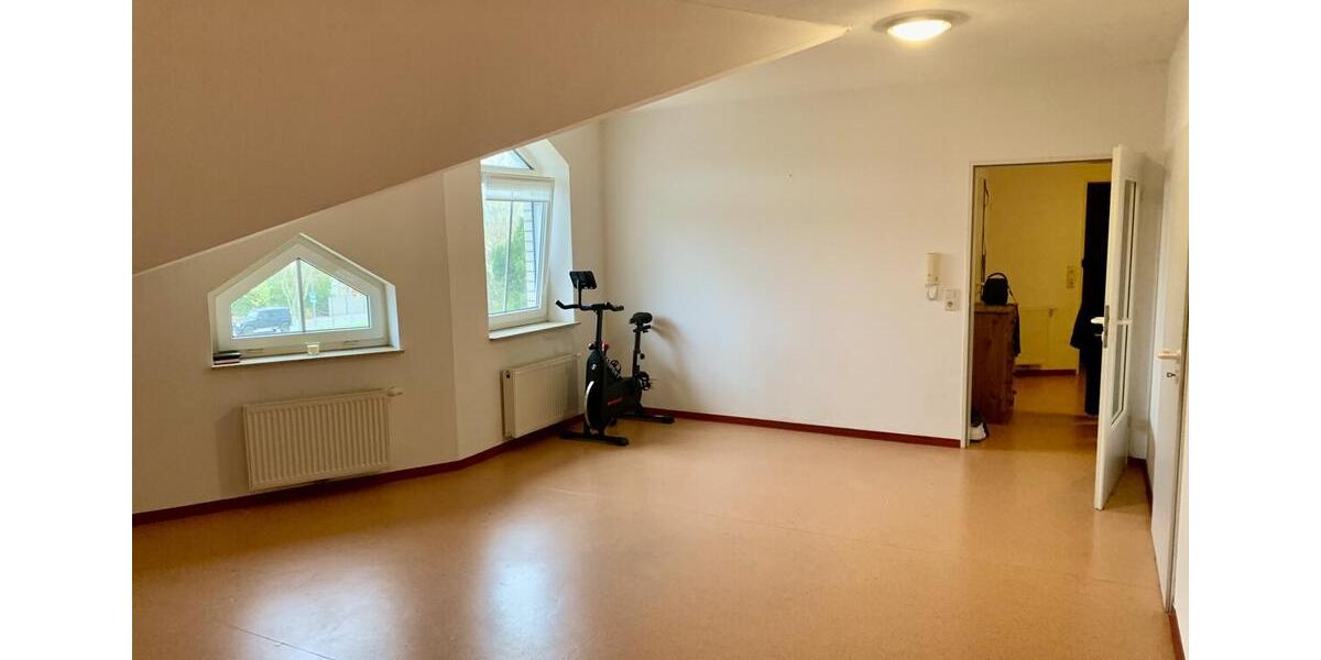 Etagenwohnung Sande - 2 Zimmer, 58 m&sup2;, 650&euro; | Angebot:24565122