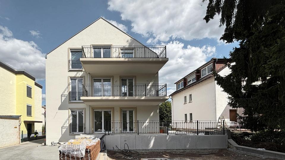 Erstbezug ab März 2026! Hochwertige 3-Zimmer-Neubauwohnung mit großer Terrasse im EG 3 zimmer