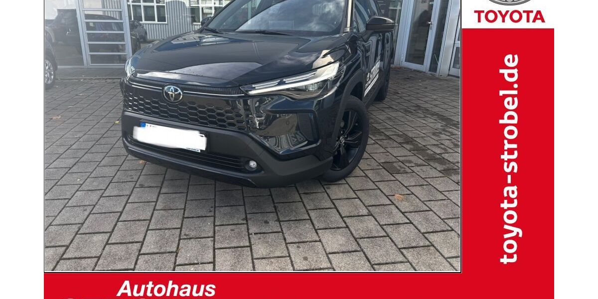 Toyota Corolla Cross 3.025 km 42.910 &euro; Kempten 87439