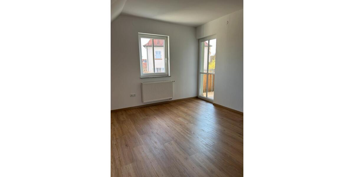 Einfamilienhaus Kolitzheim - 4.5 Zimmer, 165 m&sup2;, 1.600&euro; | Angebot:26007665