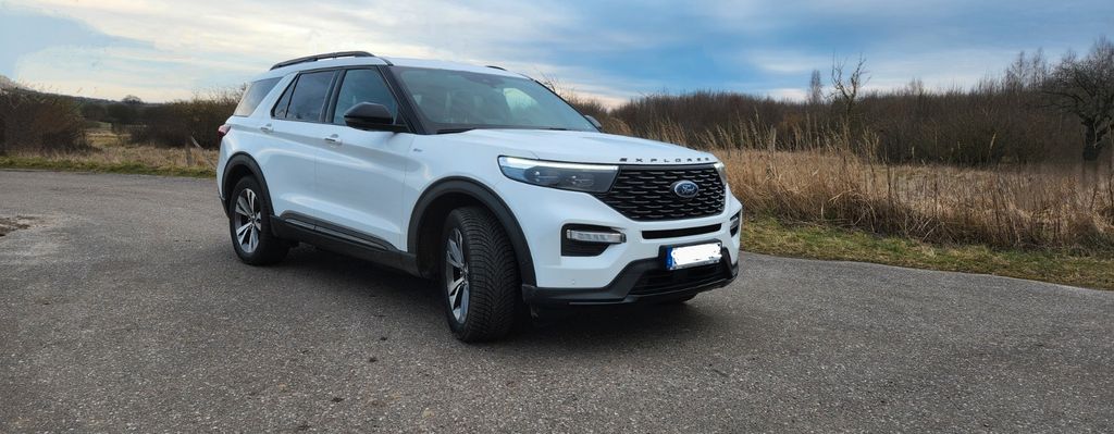 Ford Explorer 99.800 km 31.500 &euro; Stralsund 18437