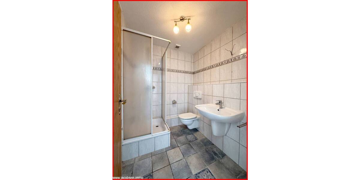 Mehrfamilienhaus, Wohnhaus Schuby - 9 Zimmer, 134 m&sup2;, 350.000&euro; | Angebot:26402778