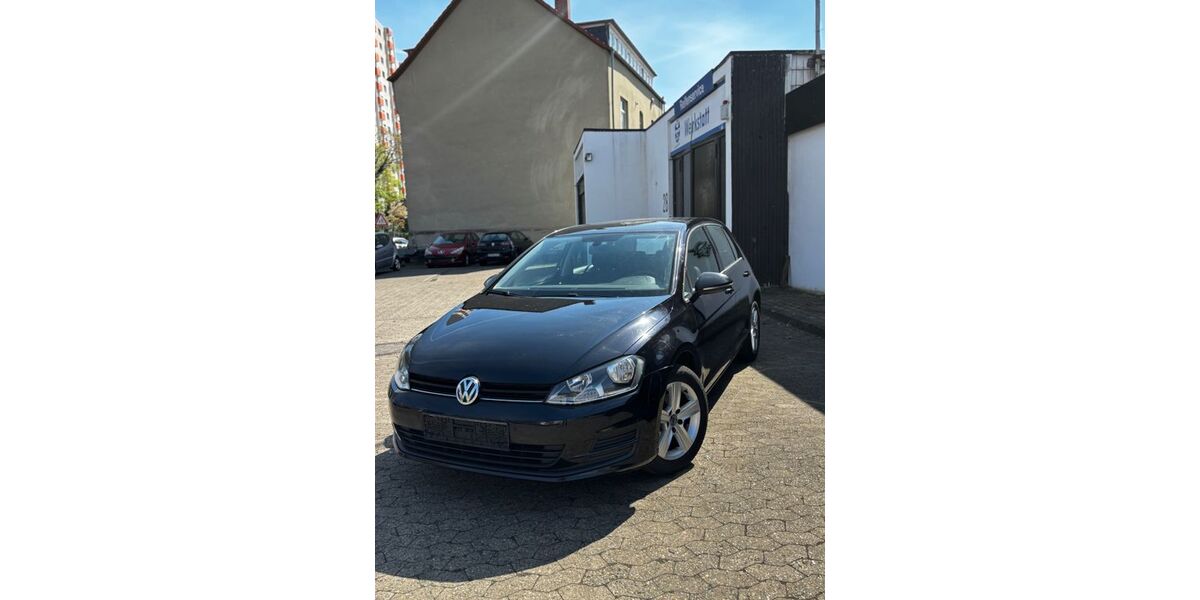 VW Golf 178.792 km 5.590 &euro; Peine 31224