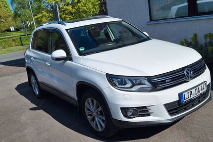 VW Tiguan 77.000 km 16.300 &euro; Detmold 32758