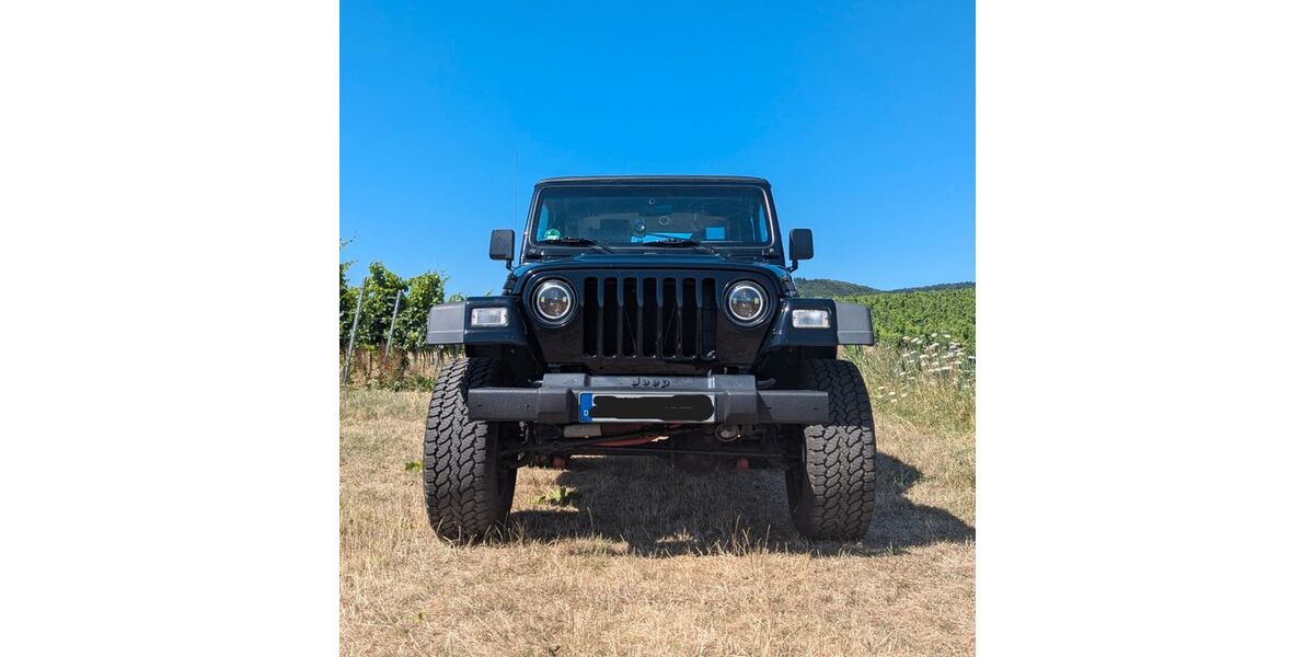 Jeep Wrangler 198.000 km 12.900 &euro; Gleiszellen-Gleishorbach 76889