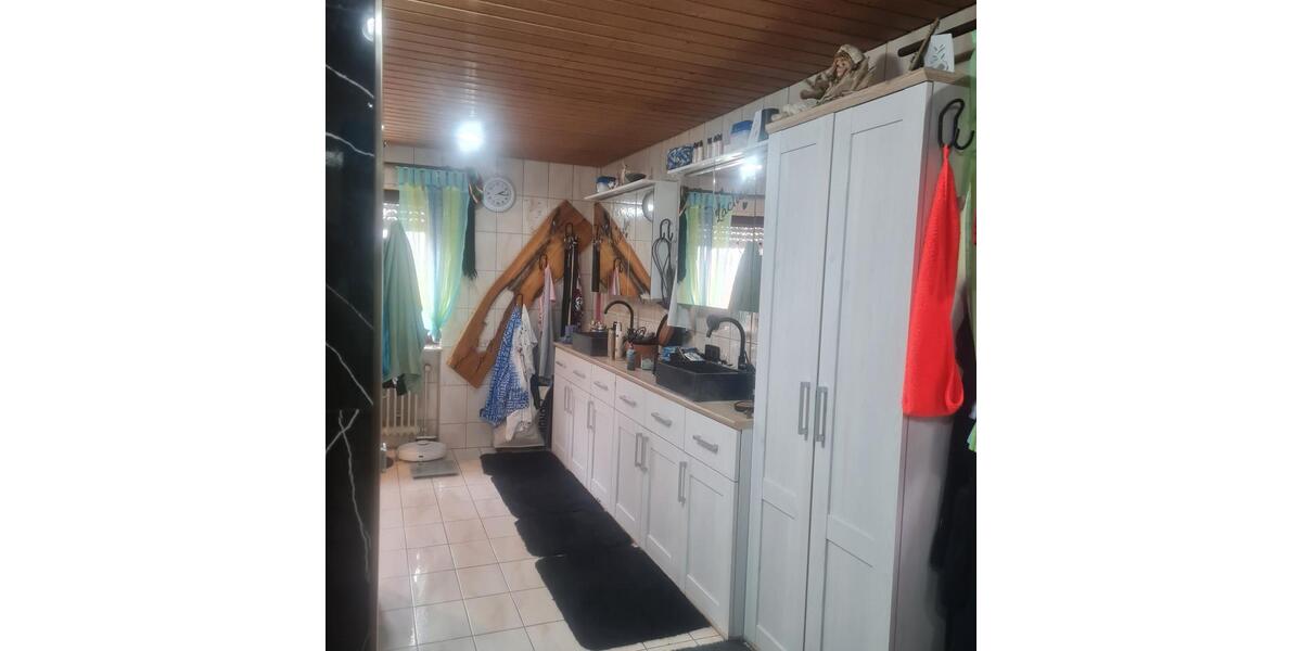 Einfamilienhaus Aldingen - 13 Zimmer, 292 m&sup2;, 530.000&euro; | Angebot:26398109