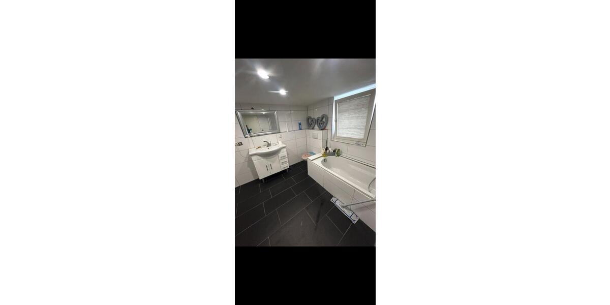 Reihenhaus Giengen an der Brenz - 8 Zimmer, 200 m&sup2;, 479.000&euro; | Angebot:26429111