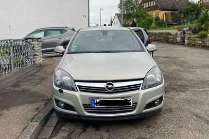 Opel Astra 147.000 km 3.100 € Vaihingen an der Enz 71665