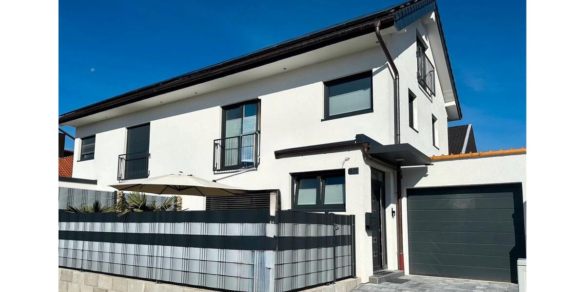 Neuwertiges Haus 2022! Energie A+! Wärmepumpe! Photovoltaik! 4 zimmer