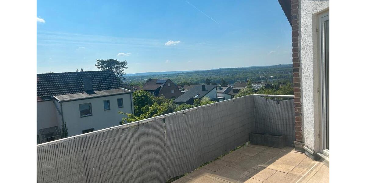 Dachgeschoßwohnung Stolberg (Rheinland) - 4 Zimmer, 116 m&sup2;, 285.000&euro; | Angebot:26351307