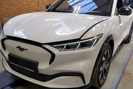 Ford Mustang Mach-E 55.437 km 25.950 &euro; Steinbach-Hallenberg OT Herges-Hallenberg 98587