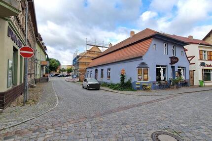 Geräumige Gewerbeeinheit mit vielfältigen Nutzungsmöglichkeiten zimmer