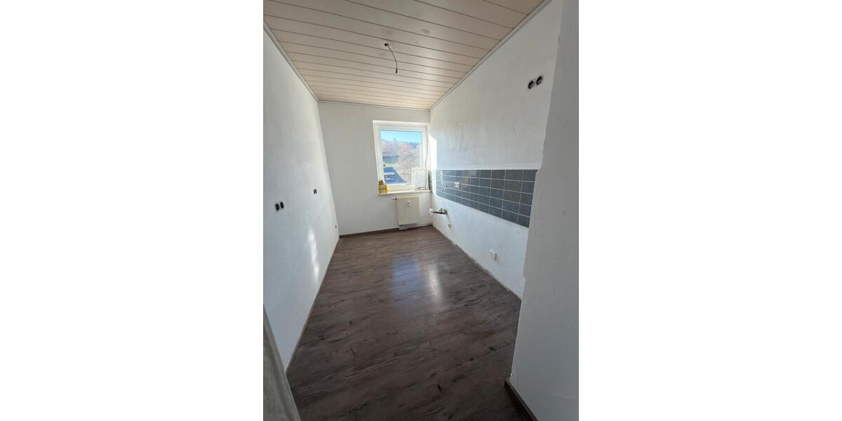 Etagenwohnung Markneukirchen - 3 Zimmer, 57 m&sup2;, 290&euro; | Angebot:26299940