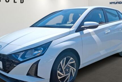 Hyundai i20 8.320 km 18.890 &euro; Ludwigshafen 67059