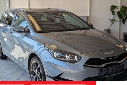 Kia ceed / Ceed 9.936 km 24.480 &euro; Homberg (Efze) 34576