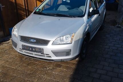 Ford Focus 234.996 km 1.100 &euro; Bayerbach 84092