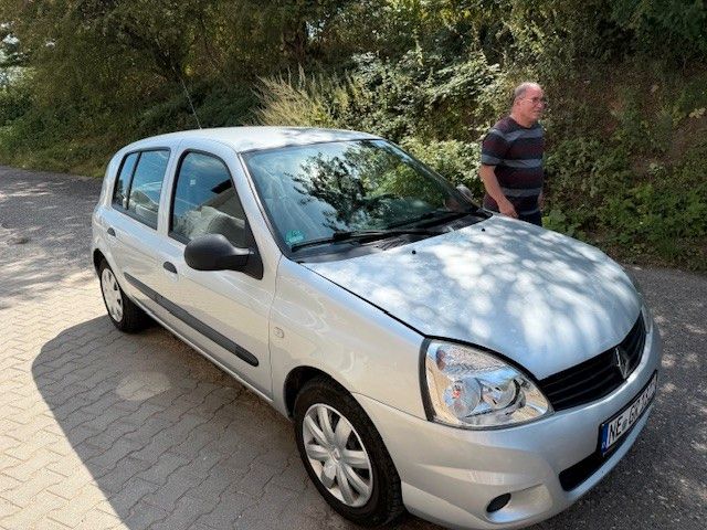 Clio