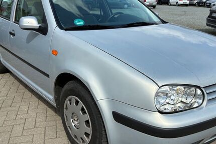 VW Golf 133.000 km 1.690 &euro; Greifswald 17489