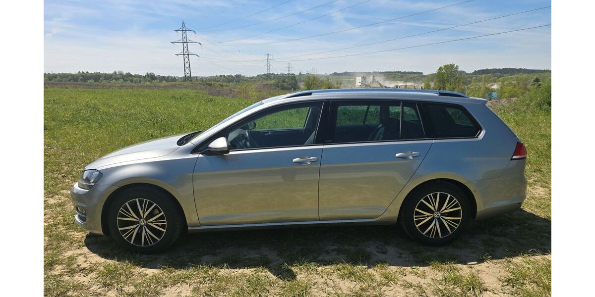 VW Golf 203.480 km 8.890 &euro; Ostrach 88356
