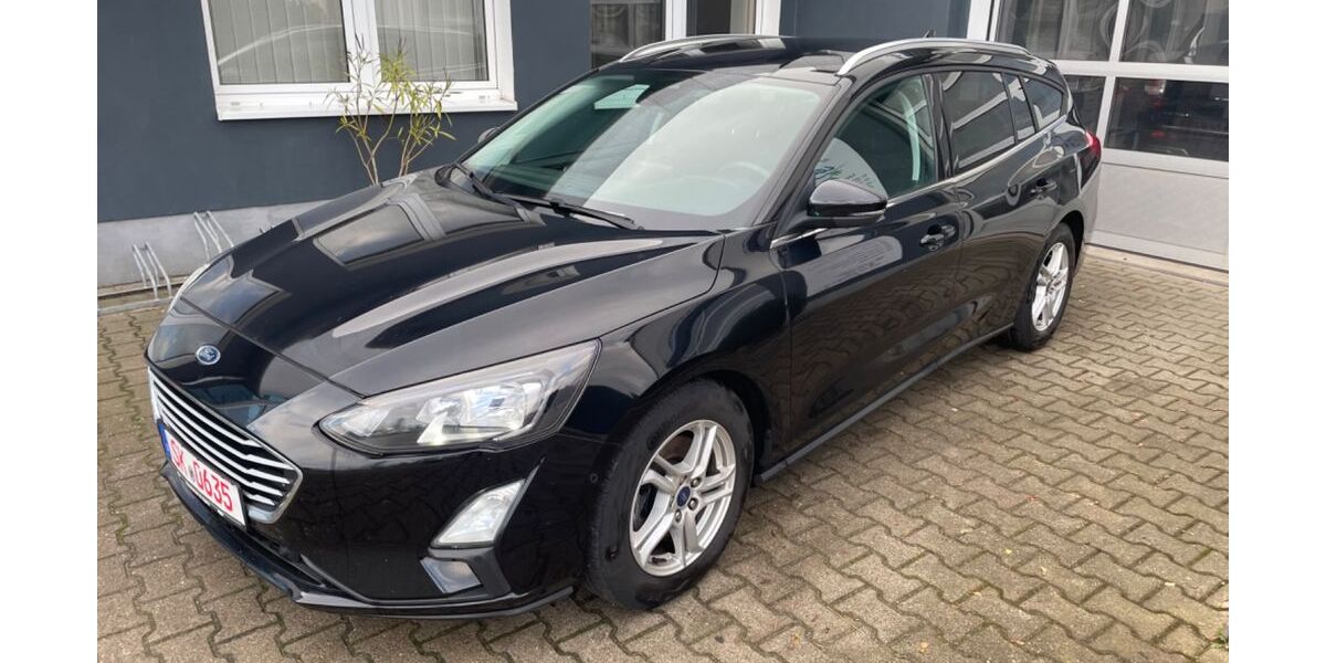 Ford Focus 42.998 km 21.399 &euro; Leuna 06237