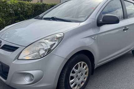 Hyundai i20 97.000 km 2.199 € Hamm 59077