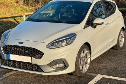 Ford Fiesta 71.750 km 16.500 &euro; Maintal 63477