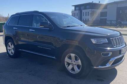 Jeep Grand Cherokee 143.000 km 17.800 &euro; Rott am Inn 83543