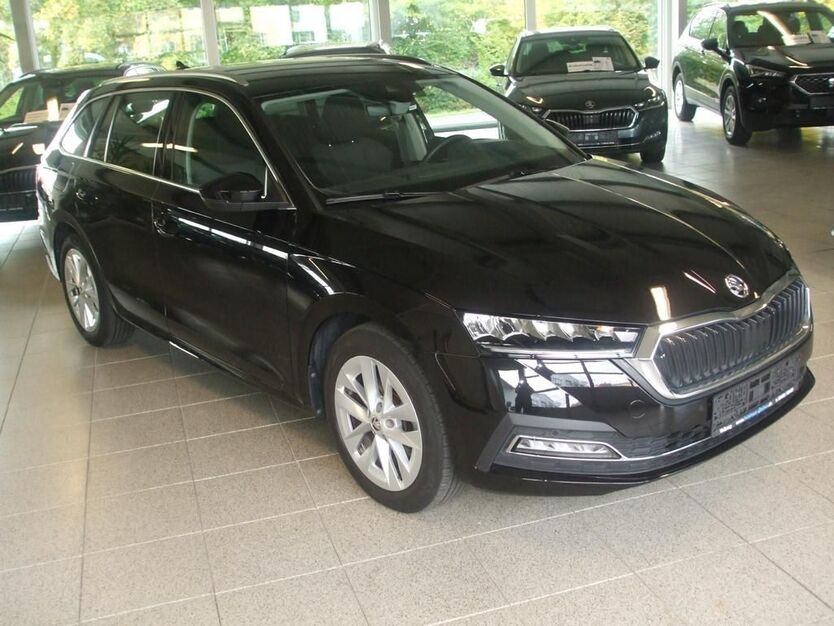 Skoda Octavia 40.856 km 24.850 € Velburg 92355