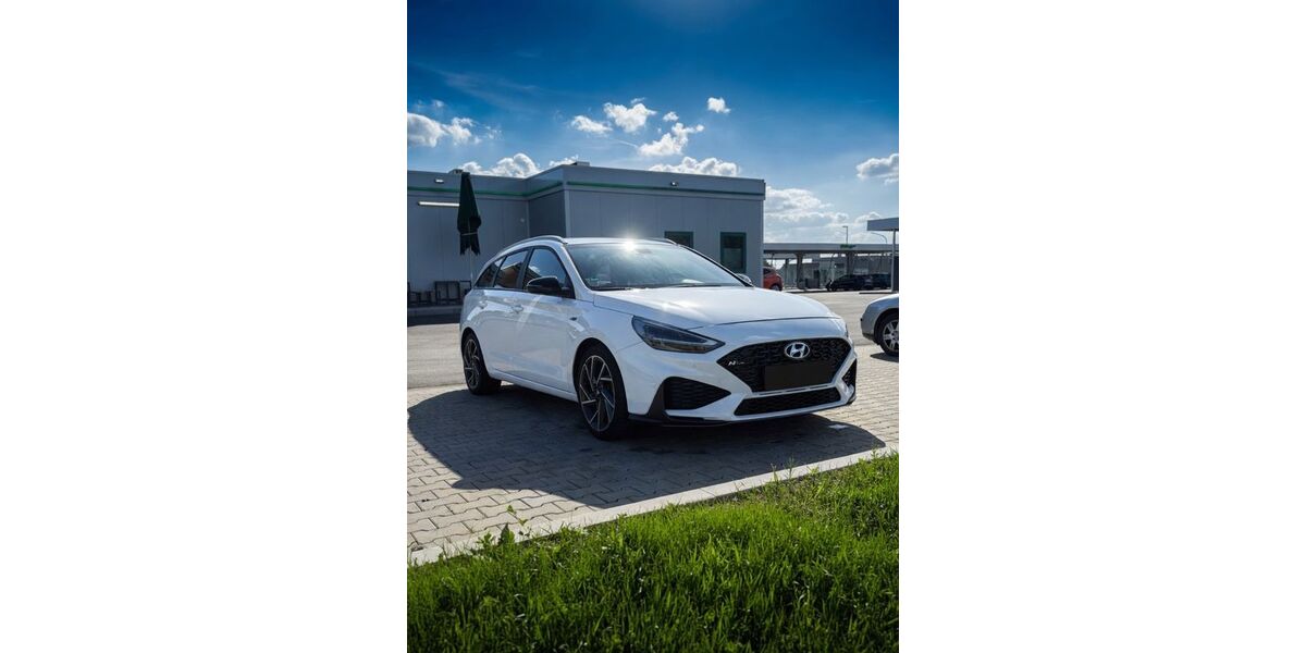 Hyundai i30 24.800 km 22.000 &euro; Niederzier 52382
