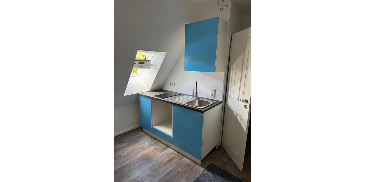 Dachgeschoßwohnung Bremen Hemelingen - 2 Zimmer, 32 m&sup2;, 740&euro; | Angebot:26237704