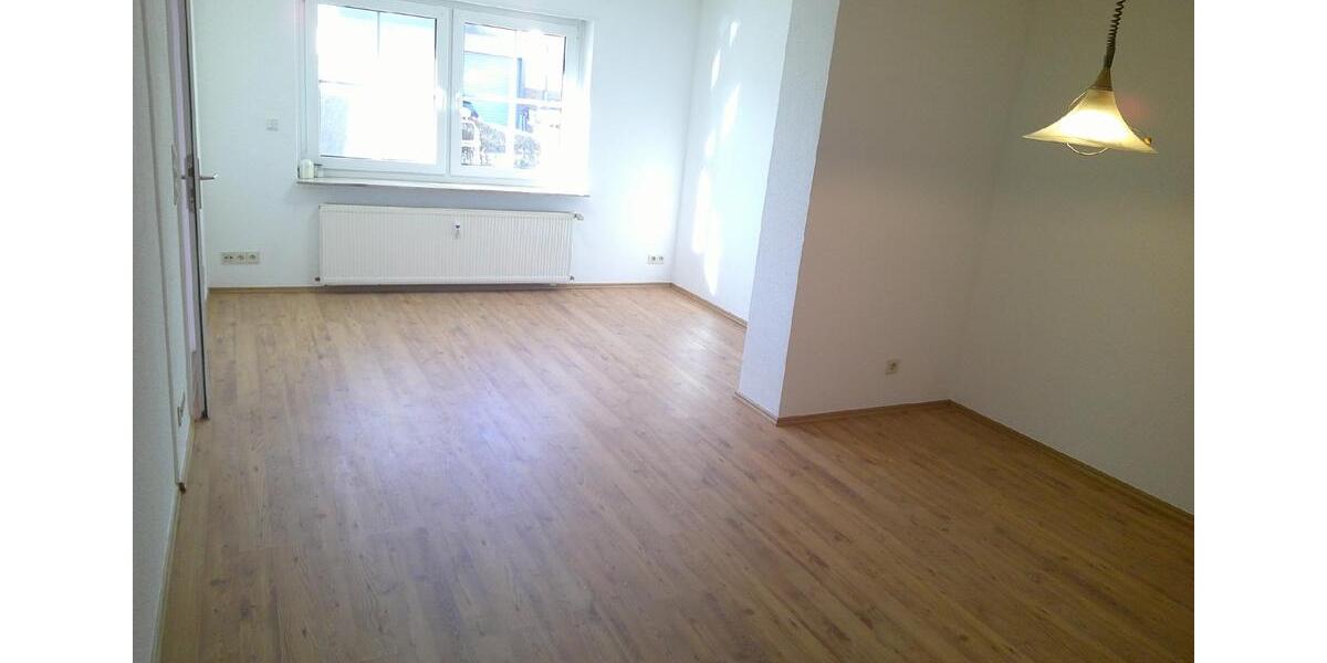 Erdgeschoßwohnung Hünfeld - 2 Zimmer, 73 m&sup2;, 620&euro; | Angebot:25353812