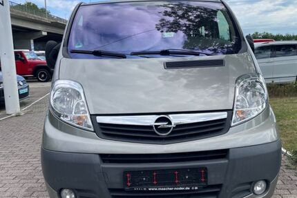 Opel Vivaro 155.000 km 7.499 &euro; Muenchen 81825