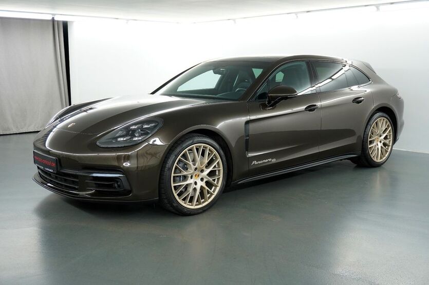 Porsche Panamera 67.312 km 63.800 € Germering bei München 82110
