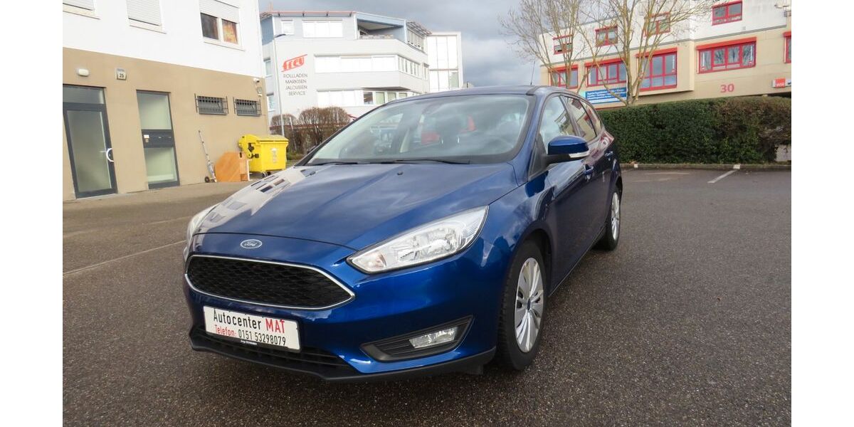 Ford Focus 50.000 km 8.950 € Fellbach 70736