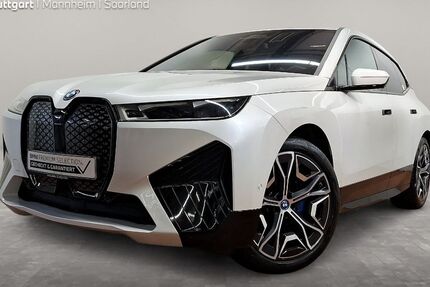 BMW iX 53.017 km 49.470 € Stuttgart 70569