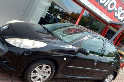 Peugeot 206 200.000 km 690 &euro; Pirna Sächsische Schweiz 01796