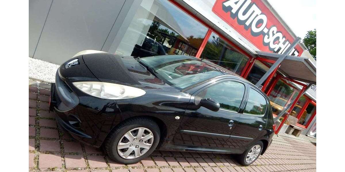 Peugeot 206 200.000 km 690 &euro; Pirna Sächsische Schweiz 01796