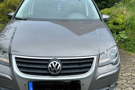 VW Touran 208.000 km 4.500 &euro; Lübeck 23556