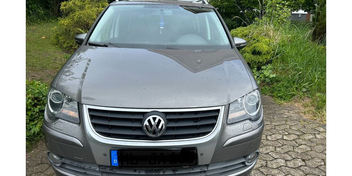 VW Touran 208.000 km 4.500 &euro; Lübeck 23556