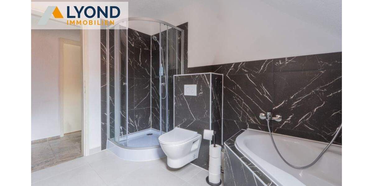 Zweifamilienhaus saniert zwischen Leipzig - Halle, mit Pool und Garten - modern & energieeffizient 7 zimmer