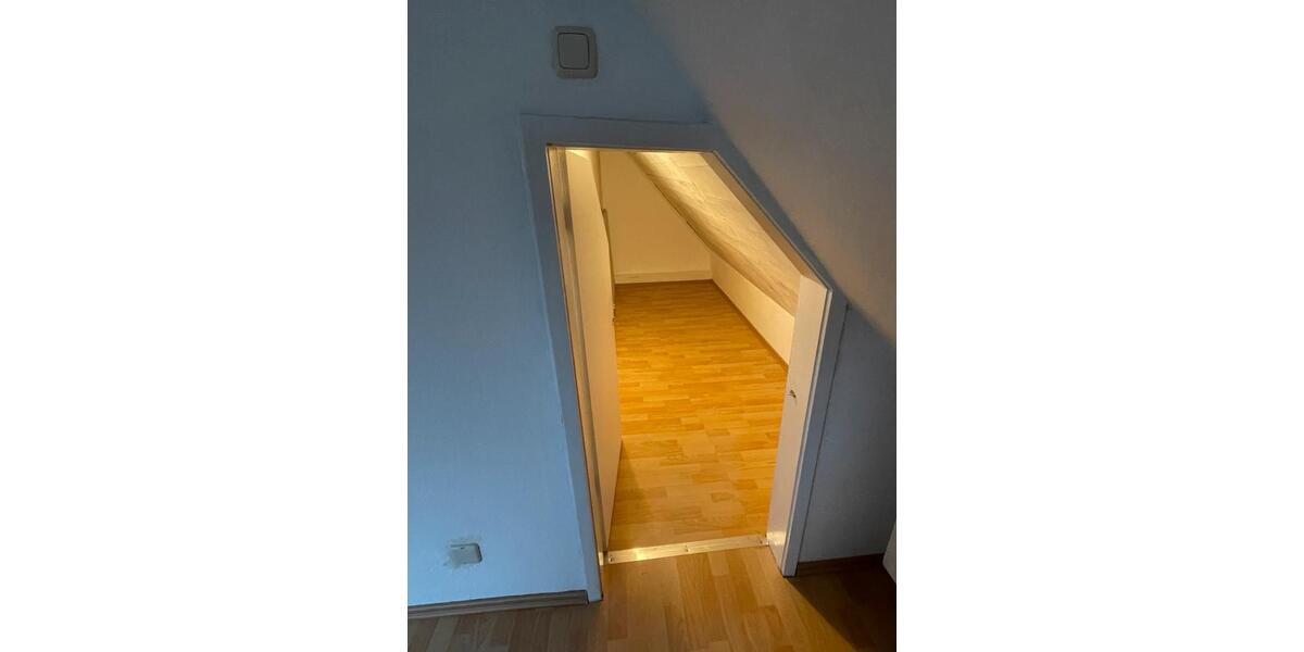 Einfamilienhaus Mitterteich - 2 Zimmer, 65 m&sup2;, 750&euro; | Angebot:26408429