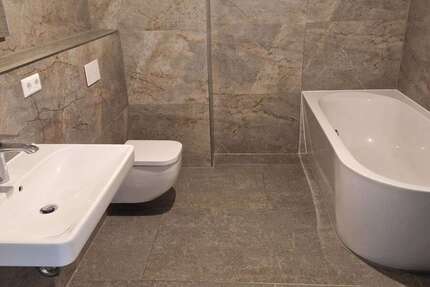Wohnung Leipzig Zentrum-Nord - 4 Zimmer, 135 m&sup2;, 2.040&euro; | Angebot:26737674