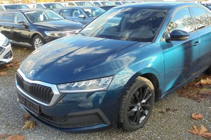 Skoda Octavia 204.000 km 12.990 &euro; Gersthofen bei Augsburg 86368