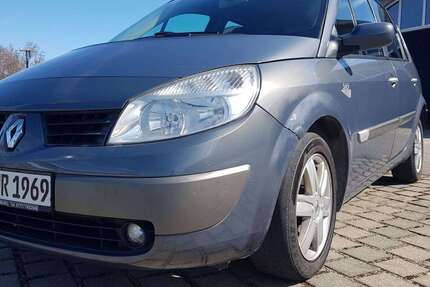 Renault Scenic 189.950 km 800 &euro; Uhldingen-Mühlhofen 88690